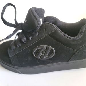 Heelys Black Shoes Youth Size 4 Youth